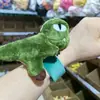 Boneca de Pelúcia Desenho Animado Infantil Pulseiras de Casal Decoração Criativa Barraca de Rua Casamento de Feriado Pequenos Presentes Atacado
