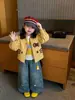 Chaqueta de solapa bordada de dibujos animados estilo coreano y japonés para niña, talla 26, para bebés, camiseta de manga larga suelta de otoño y jeans de pierna recta