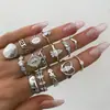 Joyería de Venta Caliente Transfronteriza Europea y Americana, Anillo de Articulación de Flor de Loto Hueco de Moda, Anillo con Diseño Retro Incrustado de Diamantes, Joyería para la Mano de Mujer