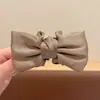 Pinza de Garra de Peluche Linda de Gama Alta Clip para el Cabello de Flor Nuevo Otoño Invierno 2026 Pinza Tiburón para el Cabello Estilo Coreano Pin