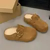 Aumento de Altura Interior Talla Grande Zapatos Bo Ken Pantuflas de Suela Gruesa Ropa de Exterior para Mujer 2026 Otoño/Invierno Nuevo Llegada Slip-on Pantufla Media con Punta Cubierta de Felpa