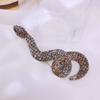 Broche de animal vintage dos homens Zodiac cobra strass broche de presente high-end pino all-match Corsage seda toalha fivela acessórios
