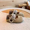 Mules cerrados estilo retro de hadas para mujer, adecuados para usar al aire libre, mules planos de verano 2026 para combinar con faldas, zapatillas Mary Jane