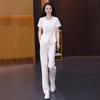 Conjunto de dos piezas de camiseta corta y jersey de cuello redondo estilo chino de primavera y verano con pantalones de pierna ancha y tubo recto para mujer