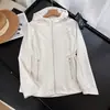 ¡Gran Pedido de Fábrica! Chaqueta Soft Shell Ligera de Polar con Capucha para Cintura Pequeña, Cortavientos para Exteriores, Corte Entallado Adelgazante para Mujer, Nueva