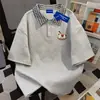 Camiseta de Manga Corta con Cuello Solapa Falsa de Dos Piezas Estampado de Pony Año Nuevo Primavera/Verano 2026 para Mujer Primavera/Verano Algodón Puro Top de Pareja
