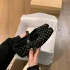 Zapatos retro de nicho Mary Jane de punta fina con lunares para mujer, nuevo estilo de verano 2026, adecuados para combinar con faldas, bailarinas planas y cómodas