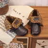 Nuevos Zapatos de Cuero Marrón para Niñas Otoño 2026 con Adorno Floral, Botines Estilo Vintage, Botas tipo Martin de Moda para Niñas