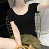 Camiseta Curta Preta de Manga Curta com Gola U para Mulheres 2020, Top Cropped Casual de Verão de Cintura Alta Justo com Gola Redonda e Design de Barriga de Fora