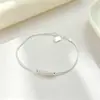 Pulseira de Prata Esterlina S925 para Mulheres, Estilo Nicho de Luxo Leve Modelo 2026, Joia Pequena Exquisita para Meninas, Acessório de Mão de Prata Pura com Toque de Alto Padrão