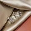 Brincos de metal de três camadas, estilo francês, requintados e modernos, para mulheres, leves, luxuosos, simples, estilo frio, nicho, design distinto