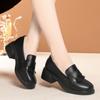 Uma geração de mocassins de sola grossa estilo britânico sapatos pequenos de couro sapatos femininos salto grosso sapatos uniformes pretos um único sapato