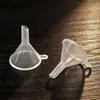 Mini funil com alça, funil plástico pequeno para dispensar líquidos, ferramenta para dispensar cosméticos, funil plástico