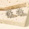Aretes de Girasol de Acero Inoxidable para Mujer, Exquisitos y Compactos, Incrustados con Diamantes, Aretes de Gama Alta, Aretes Simples y Elegantes, Listos para la Venta
