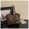 Bolsa de Axila Retro de Grande Capacidade Feminina 2026 Nova Tendência Moda Ombro Único Bolsa Grande Casual para Trabalho e Dia a Dia Bolsa Tote