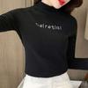 Camiseta de Manga Longa Quente com Forro de Fleece 2022 Nova Gola Meia-alta Camiseta Básica Feminina Outono e Inverno Top Versátil Estilo Ocidental Feminino