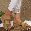 Sandalias de cuña con plataforma talla grande con tiras, nuevo estilo verano 2025, tira con hebilla, suela ligera de espuma, sandalias de playa de punta abierta para mujer.