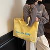 Bolsa de Lona Popular de Este Año para Mujer de Gran Capacidad 2025 Nueva Bolsa de Lona con Estampado de Letras Bolso Tote Personalizado Súper Popular