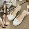 Crema 2025 Fairy Primavera y Verano Estilo Francés Perla Mary Jane Tacones Altos Nuevos Sandalias de Punta Cerrada Tacones Gruesos para Mujer