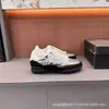 Superficie Suave y Suela Suave ~ Zapatos de Entrenamiento Moral Estilo Tweed con Suela Plateada para Mujer 25 Primavera Nuevos Zapatos de Tenis Casuales de Cuero Genuino con Punta Redonda