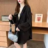 Camisa con Capucha y Dobladillo Irregular de Diseño de Nicho Protección Solar para Mujer Estilo Coreano Divertida Camisa Abrigo con Protección UV de Moda