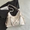 Bolsa feminina com decoração de laço para primavera 2025, bolsa tote casual de grande capacidade para mulheres, moda coreana
