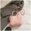 Bolsa Pequena da Moda Tendência para Mulheres 2026 Primavera Novo Estilo Elegante Bolsa de Ombro Transversal Bolsa de Mão Casual para o Dia a Dia Bolsa Saco