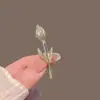 Nuevo Broche Tulipán Anti-exposición Lujo de Alta Calidad Ramillete Abrigo Temperamento Pin de Alto Nivel Accesorio de Fijación Traje