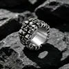 Anillo Agresivo para Hombre Europeo y Americano Moda Personalidad Calavera Acero de Titanio Anillo Accesorios de Mano para Hombre SA394