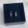 Aretes de Nota de Guitarra Asimétricos Pequeños Lindos Aretes de Violín Diseño Nicho Aretes Simples Modernos Cool