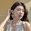 Pendientes Bohemios con Pedrería y Borlas de Perlas para Mujer Estilo Étnico Retro Nicho Únicos Exagerados Pendientes de Verano