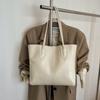 Bolso de mano vintage para mujer, nueva tendencia de moda de Corea del Sur, bolso de hombro de gran capacidad y combinable.
