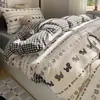 Ins Dibujos Animados Algodón Juego de Cuatro Piezas Funda de Edredón de Algodón Puro Sábana de Cama Transpirable Amigable con la Piel Todas las Estaciones Dormitorio de Estudiantes Juego de Tres Piezas 4