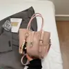 Bolsa de Balde Portátil para Mulheres, Novo Estilo Primavera 2026, Bolsa Tote Patchwork, Bolsa de Ombro da Moda Tendência, Bolsa Transversal Retro