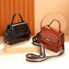 Bolsa Transversal Feminina Nova de Couro Genuíno 2025, Bolsa Quadrada Pequena Popular de Alto Padrão Versátil Estilo Retrô, Bolsa de Ombro de Couro Bovino