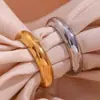 Joyería de Anillo Popular Versátil Simple de Moda Europea y Americana Acero Inoxidable Chapado en Oro de 18K Anillo Liso Grueso para Mujer
