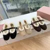 Zapatos Mary Jane de Lana de Cordero para Mujer Otoño Invierno Nueva Moda Bailarinas con Lazo Zapatos Peludos Zapatos de Algodón con Felpa para Mujer
