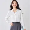 Nova Camisa Primavera e Outono 2026 Feminina Simples para o Trabalho Temperamento Camisa Retrô Estilo Hong Kong Manga Longa Top de Cetim