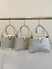 Bolsa de Alta Qualidade Transfronteiriça Feminina 2025 Nova Tendência Moda Bolsa de Ombro Único de Mão Bolsa Transversal Super Quente para o Dia a Dia