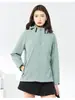 Chaqueta Exterior Camel para Hombre Tres en Uno de Terciopelo Extraíble Gruesa Impermeable para Pareja Traje de Montañismo Otoño e Invierno para Mujer