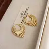 Pendientes Geométricos de Corazón Estilo Old Money Vintage para Mujer, Pendientes de Botón de Lujo Ligero de Gama Alta, Accesorios para Orejas Únicos y Hermosos Estilo Vacaciones en la Playa