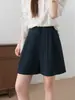 Shorts finos de verão femininos de linho Lyocell 2026 novo estilo soltos com caimento casual old money de seda gelada calças de perna larga