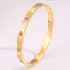 Pulsera de Acero Inoxidable Flor Estrella de Cinco Puntas Diamante Pulsera para Mujer Simple Europea y Americana Transfronteriza No se Desvanece Pulsera de Acero de Titanio