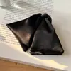 2025 Nuevo Tocado Simple de Gama Alta Pinza Grande de Satén para Agarrar Volumen del Cabello Trasero Pinza de Tiburón Accesorios para el Cabello Pinza para el Cabello