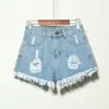 AliExpress Novos Shorts Jeans Femininos Europeus e Americanos Soltos de Perna Larga Hot Pants Cor Clara Finos Shorts para Meninas Atacado