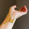 Bolsa com Fecho de Pingente Estilo Medieval em Ouro 18K Escovado Pingente de Diamante Brilhante Colar Longo com Pingente Estilo Chinês Exquisita Corrente de Clavícula da Moda para Mulheres