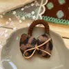 Nueva Pinza para el Cabello de Niños Estilo Retro Coreano con Estampado de Leopardo y Moño Pinza Lateral de Terciopelo Dulce y Fresca para Niñas Accesorios para el Cabello Pinza Bb para Mujeres