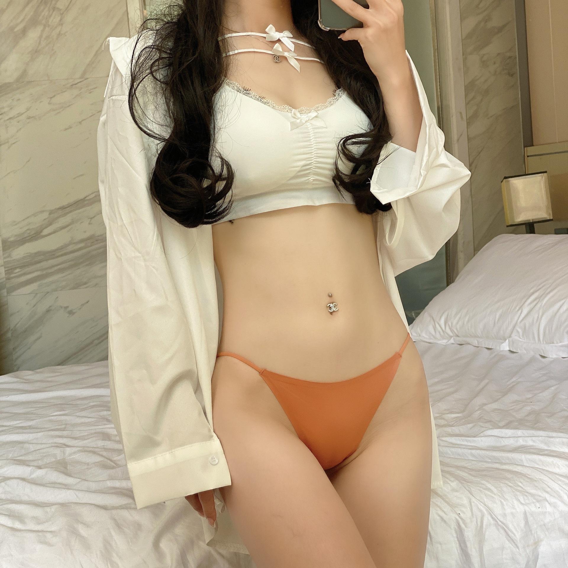 8667 (2)