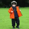 Jaqueta outonal estilosa para meninos, nova coleção 2026, agasalho de primavera e outono para bebês e meninos pequenos, roupas infantis da moda