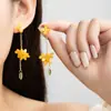Aguja de Plata Nuevo Estilo Vintage Pintura al Óleo Diseño de Aretes con Borla de Osmanthus Borla Larga de Flor Amarilla Antiguo Nuevo Estilo Chino